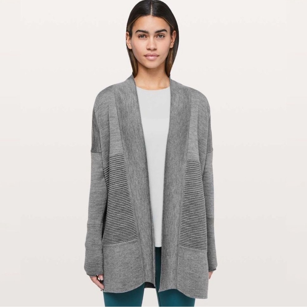 Lululemon Sit In Lotus Wrap - like new